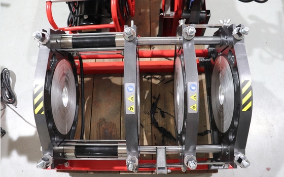 Arabalı 50HZ Hidrolik Alın Füzyon Kaynak Makinesi 220V 355MM HDPE
